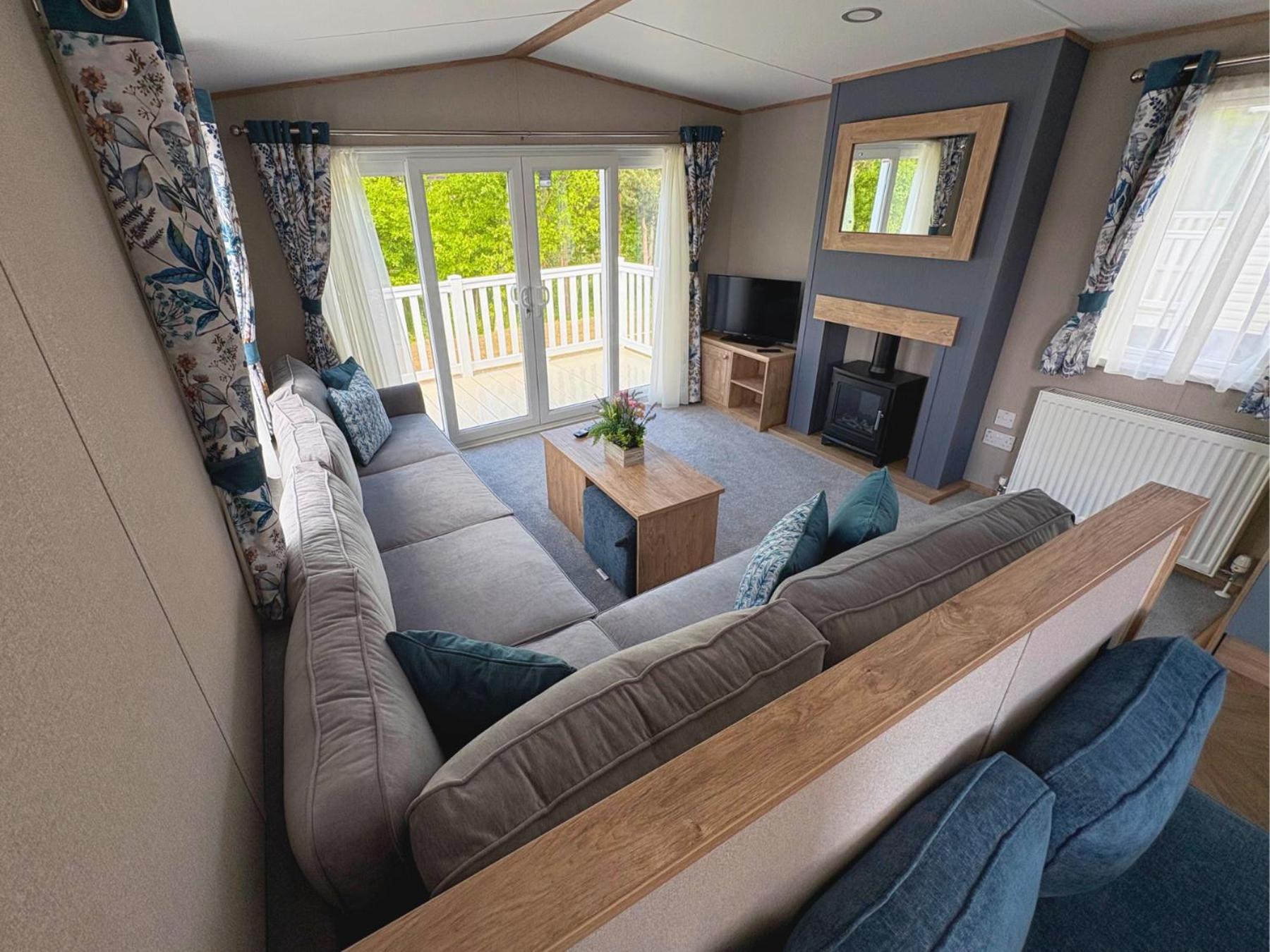 Linwater Caravan Park - Luxury Lodges And Static Caravans Near Edinburgh Newbridge  Exterior foto